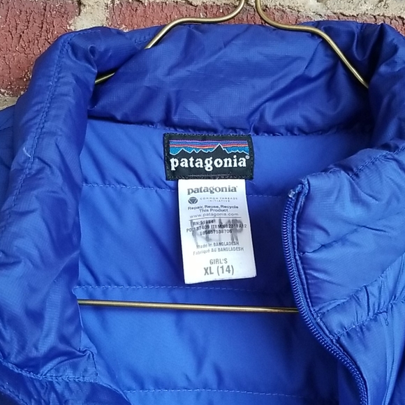 Patagonia Down Jacket - Picture 6 of 10